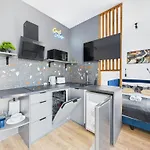 Marywilska 66a Comfort By Superapart With Parking Βαρσοβία