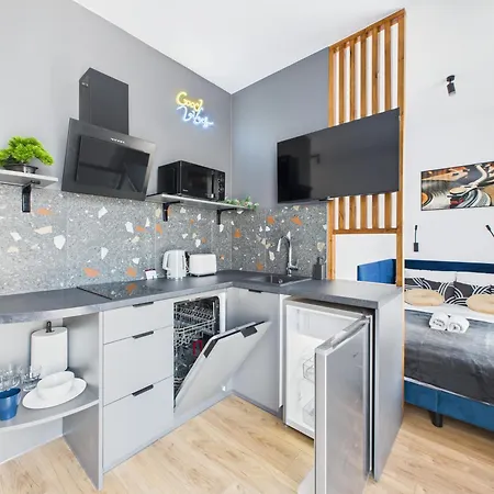 Marywilska 66a Comfort By Superapart Varsovie