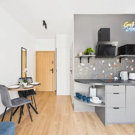 Appartement Marywilska 66a Comfort By Superapart Varsovie