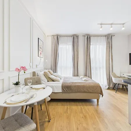 Marywilska 66a Comfort By Superapart Апартаменты Варшава