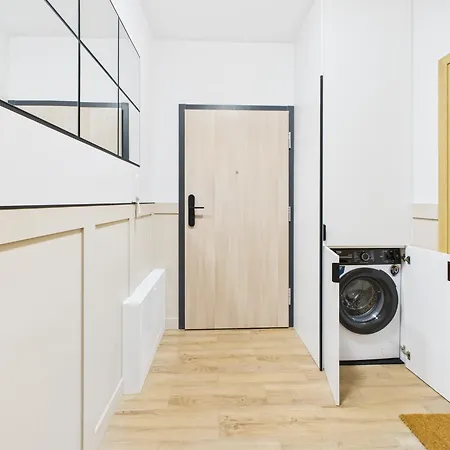 Marywilska 66a Comfort By Superapart With Parking Apartamento Varsovia