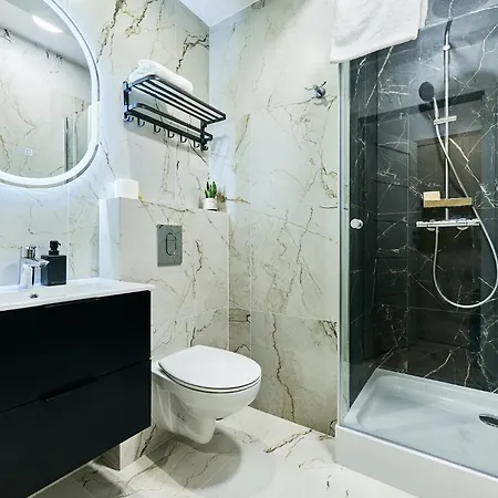 Marywilska 66a Comfort By Superapart With Parking Apartamento Varsovia