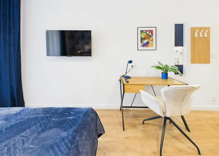 Marywilska 66a Comfort By Superapart With Parking * Warszawa