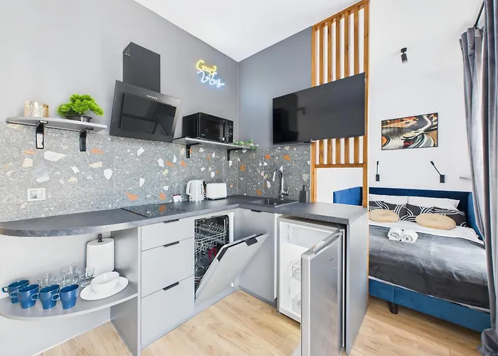 Marywilska 66a Comfort By Superapart With Parking Warszawa