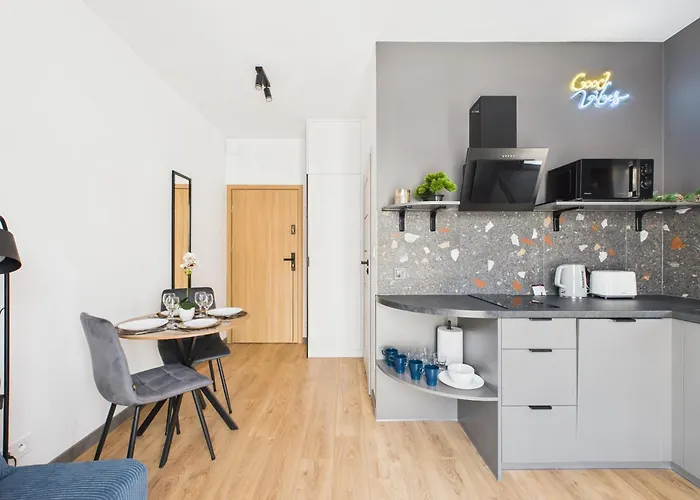 Διαμέρισμα Marywilska 66a Comfort By Superapart With Parking Βαρσοβία