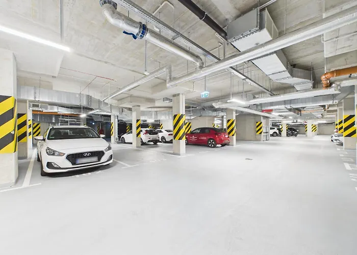 Marywilska 66a Comfort By Superapart With Parking Warszawa