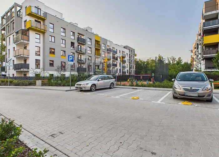 Marywilska 66a Comfort By Superapart With Parking * Warszawa