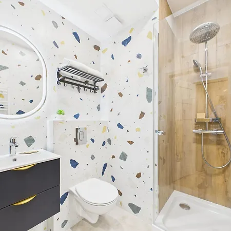 Marywilska 66a Comfort By Superapart Warschau