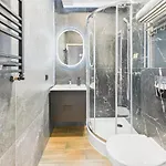 Marywilska 66a Comfort By Superapart With Parking Daire *
