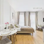 Marywilska 66a Comfort By Superapart With Parking Daire Varşova
